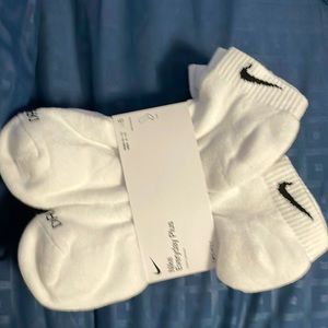 Nike ankle socks.